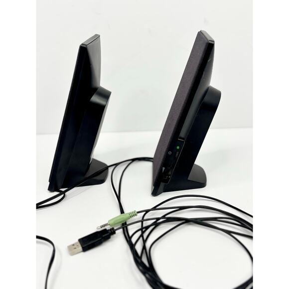 Compucessory USB Flat Panel Computer Speakers Model 30251 - Picture 4 of 9